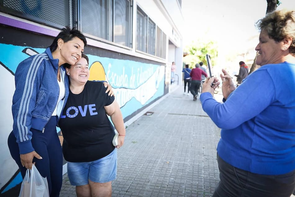 Mayra Mendoza votó en Quilmes.