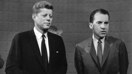 1960 Nixon y Kennedy participaron del primer debate Presidencial. Foto, Twitter: @guitomacias