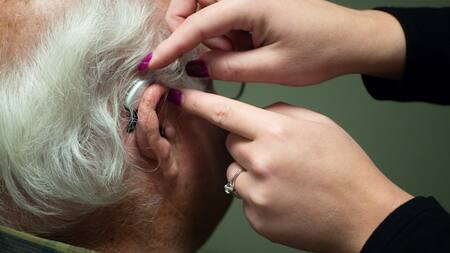 Pérdida de audición. Foto: Unsplash.