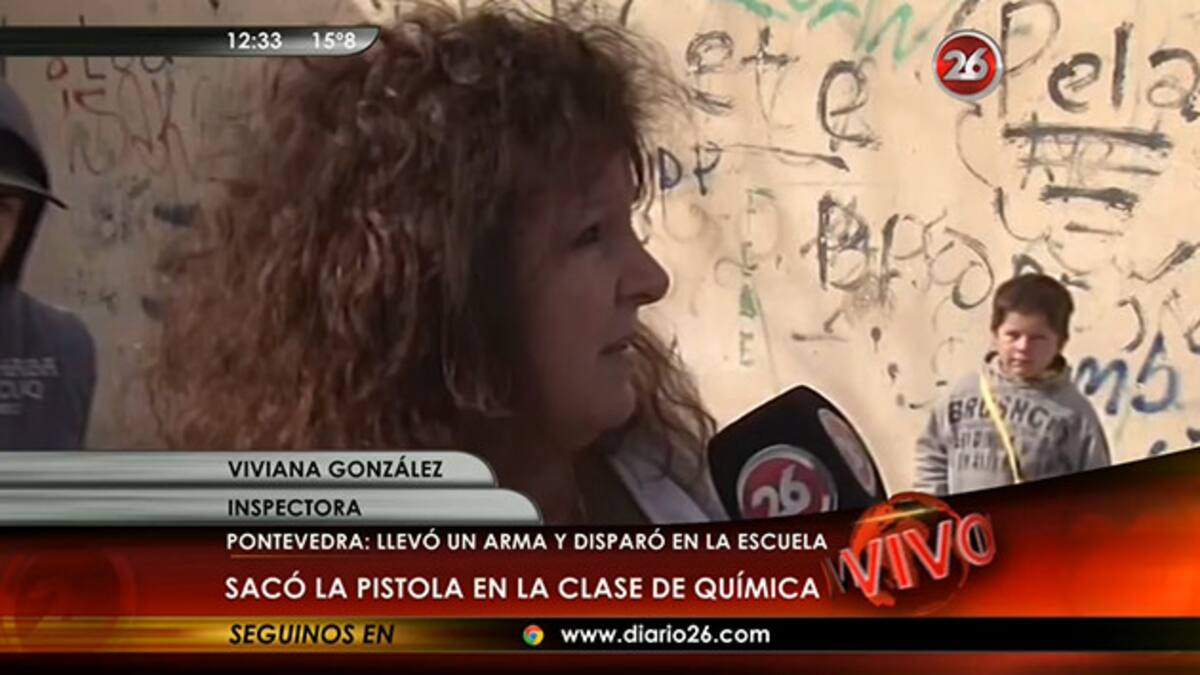 Joven armado en colegio - Canal 26