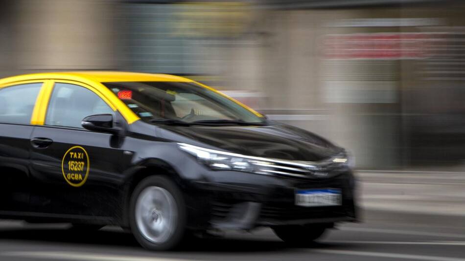 Taxi, transportes, transporte público, NA