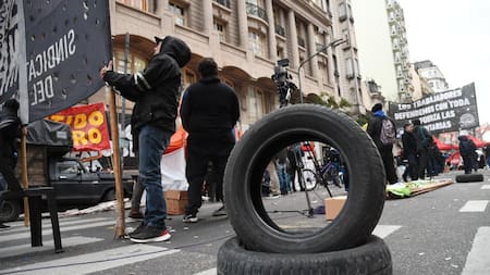 Sindicato del Neumático en el Ministerio de Trabajo_Télam