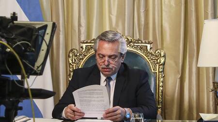 Alberto Fernández, presidente de Argentina, conferencia, reunión virtual, NA