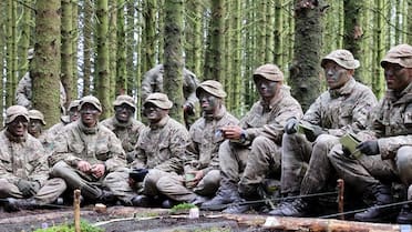 El Reino Unido completó la formación de nuevos reclutas Gurkhas tras un año de su despliegue en las Islas Malvinas