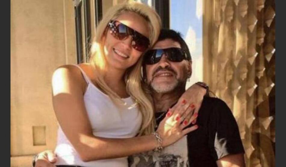 Rocío Oliva y Diego Maradona