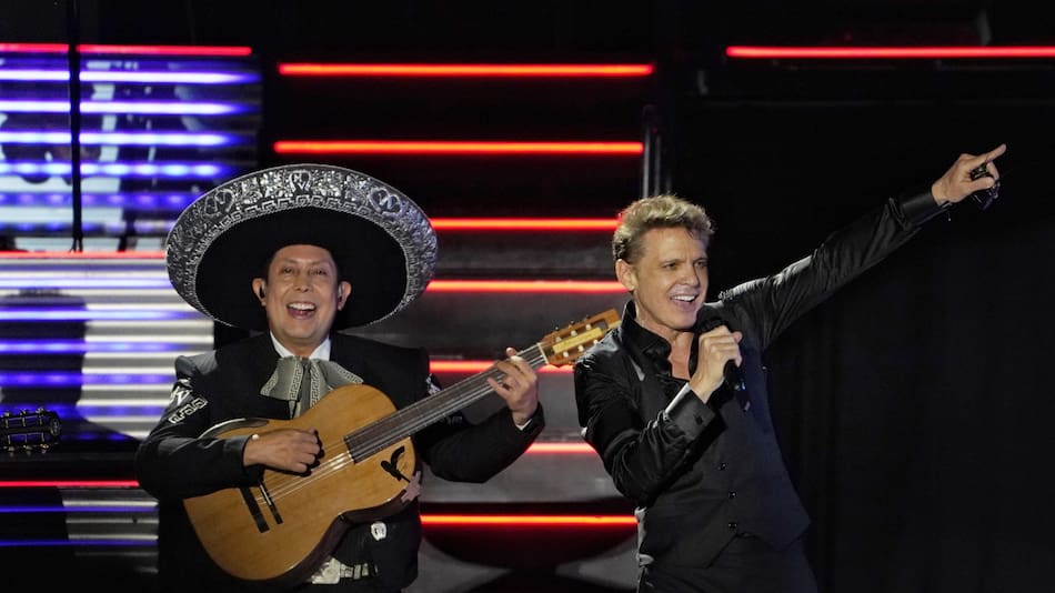 Luis Miguel en el Campo de Polo. Foto: prensa Fenix.