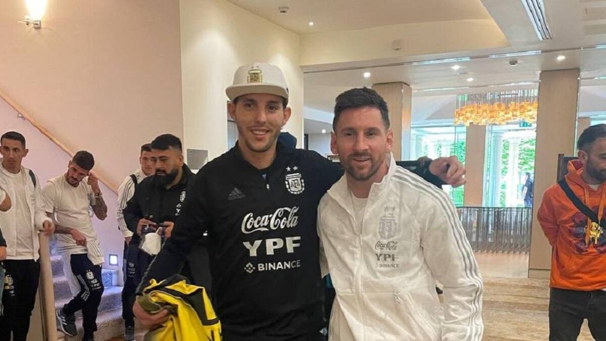 Cristian Solera y Lionel Messi, Foto Martín Insaurralde, Canal 26