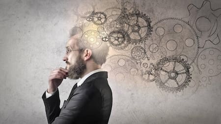 Hombre inteligente inteligencia pensar