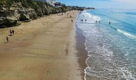 Las Grutas. Foto NA.