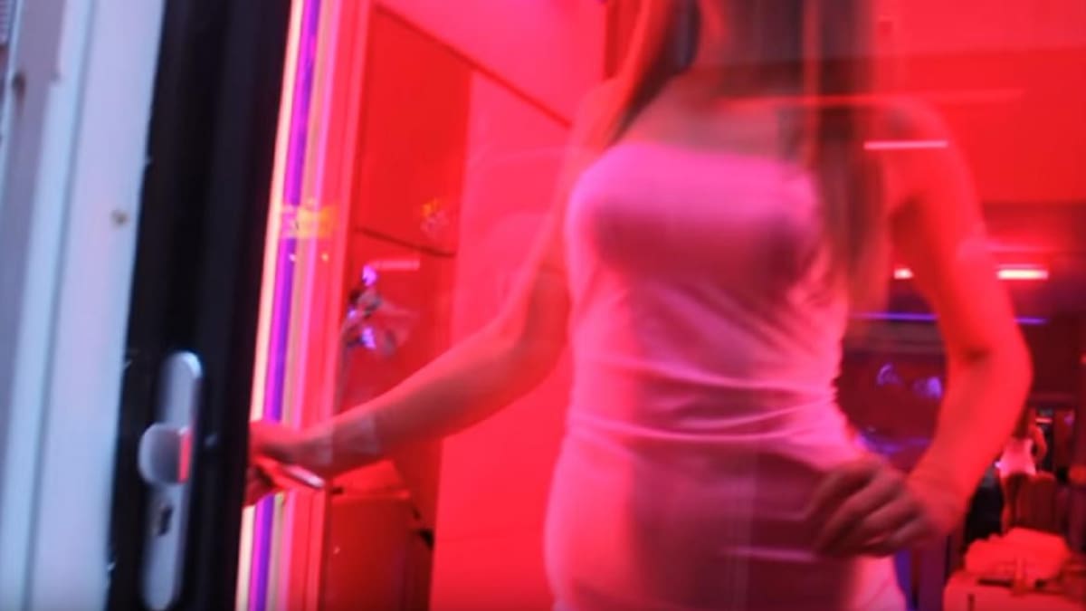 Ámsterdam: las prostitutas se resisten a desaparecer del Barrio Rojo