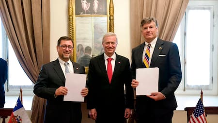 Tras la asunción de Kast, Chile acordó con EEUU la cooperación en minerales críticos y tierras raras