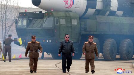 Kim Jong-un en prueba de proyectiles en Corea del Norte. Foto: Reuters.