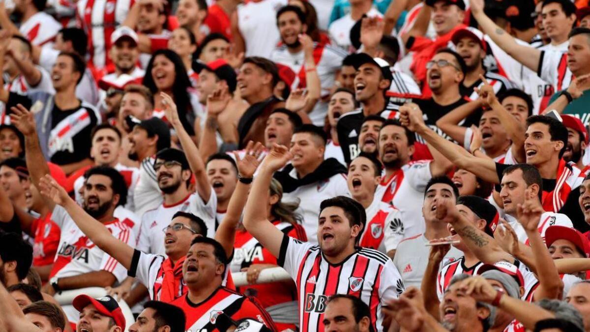 Hinchas de River, Superliga