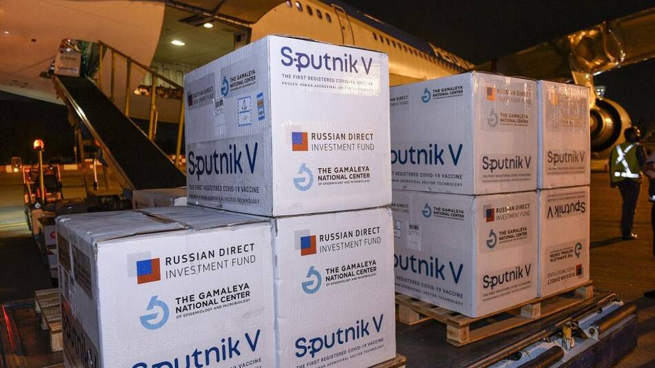 Avión de Aerolíneas Argentina, vacunas por coronavirus, NA