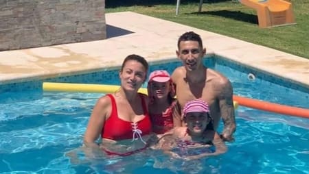 Di María y su familia. Fuente: NA