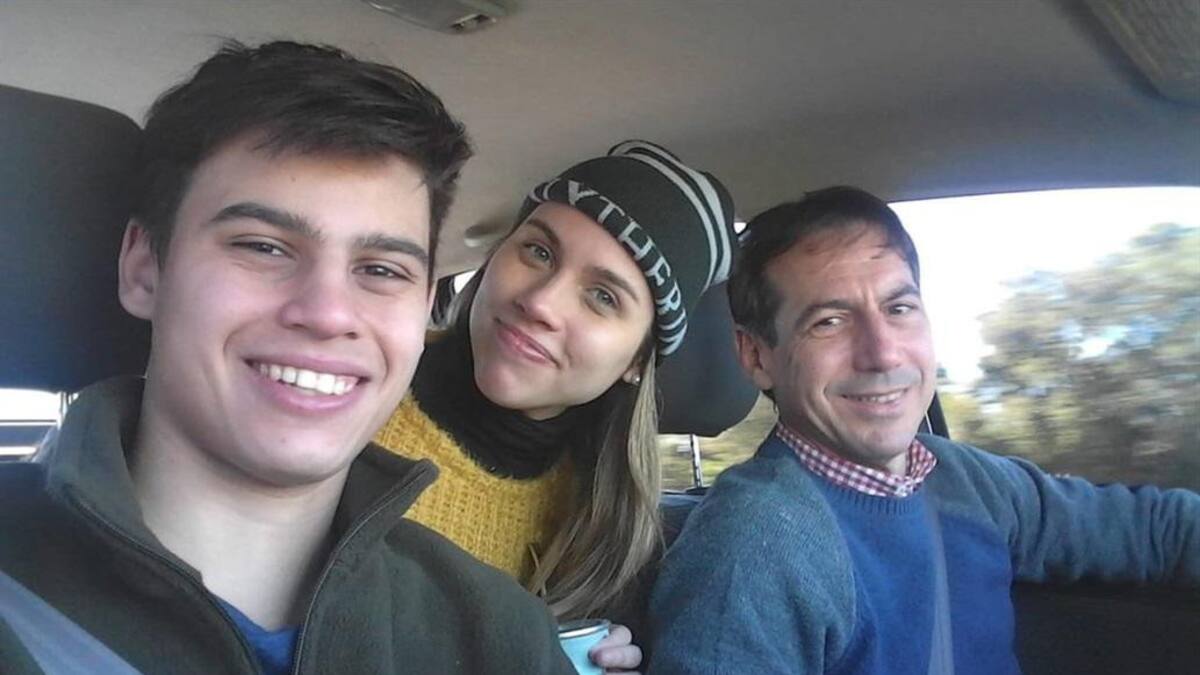 Luis Naidenoff y su familia