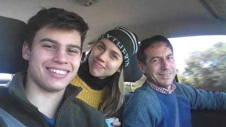 Luis Naidenoff y su familia