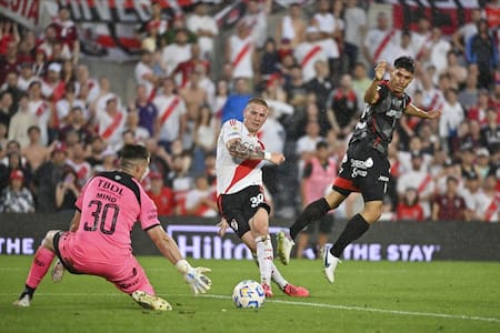 Franco Mastantuono está en el radar de Manchester United. Foto: X @RiverPlate