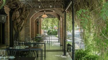 Muy cerca del aeropuerto de Ezeiza: un nuevo y lujoso hotel 5 estrellas ofrece traslados y estacionamiento gratuito para viajeros