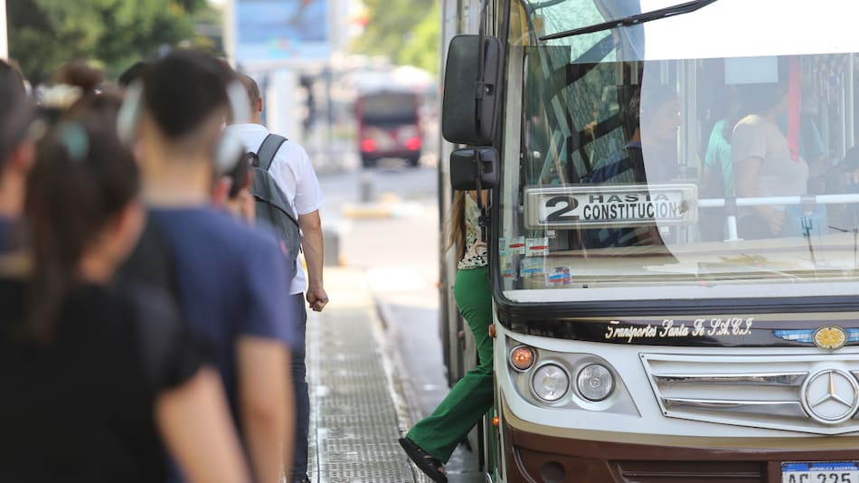 Los colectivos renuevan su tecnología con diferentes medios de pago.
