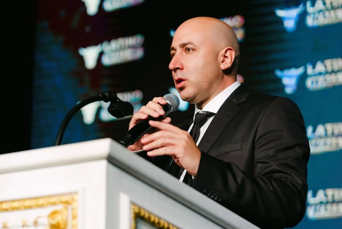 El peritaje al celular de Fernando Cerimedo reveló chats que podrían complicarlo en la causa por el ataque a Nadia Beller
