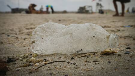Reciclaje; plástico; botella. Foto: Unsplash.