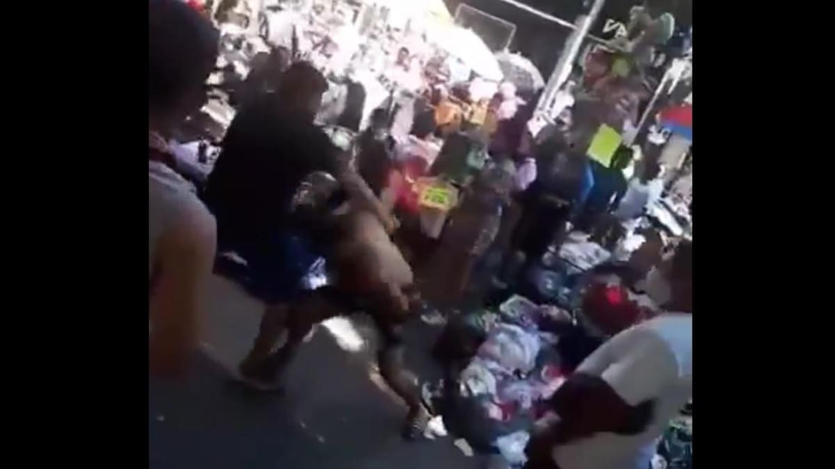 Nuevos hechos de violencia entre manteros y comerciantes en Flores