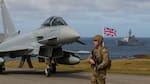 ¿Tiene Reino Unido hoy la capacidad real de defender Malvinas? El debate que crece en Londres