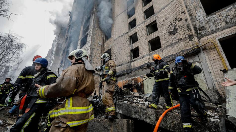 Rusia atacó Kiev y Járkov en Ucrania y dejó al menos cinco civiles muertos. Foto: EFE.