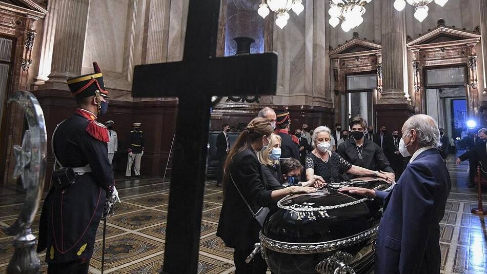 Carlos Menem, expresidente de Argentina, velatorio en el Senado, Foto NA
