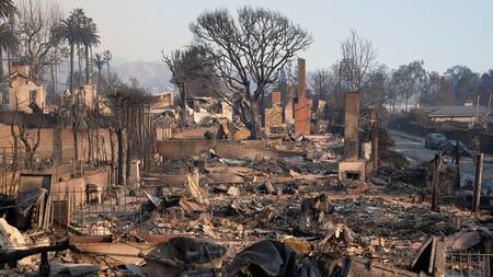 California, devastada tras los intensos incendios. Foto: Reuters