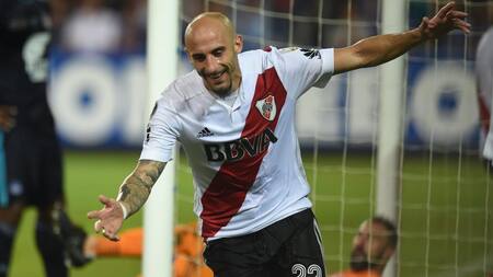 Emelec vs. River Plate, Copa Libertadores, Javier Pinola (22), @CARiverPlate