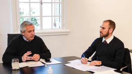 Alberto Fernández y Martín Guzmán, AGENCIA NA