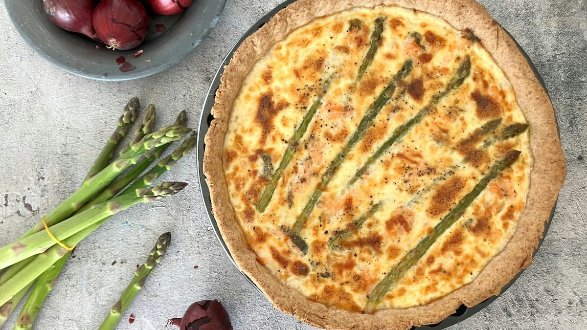Tarta de espárragos: deliciosa y fácil de preparar.