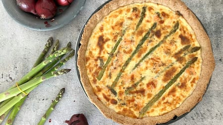 Tarta de espárragos: deliciosa y fácil de preparar.