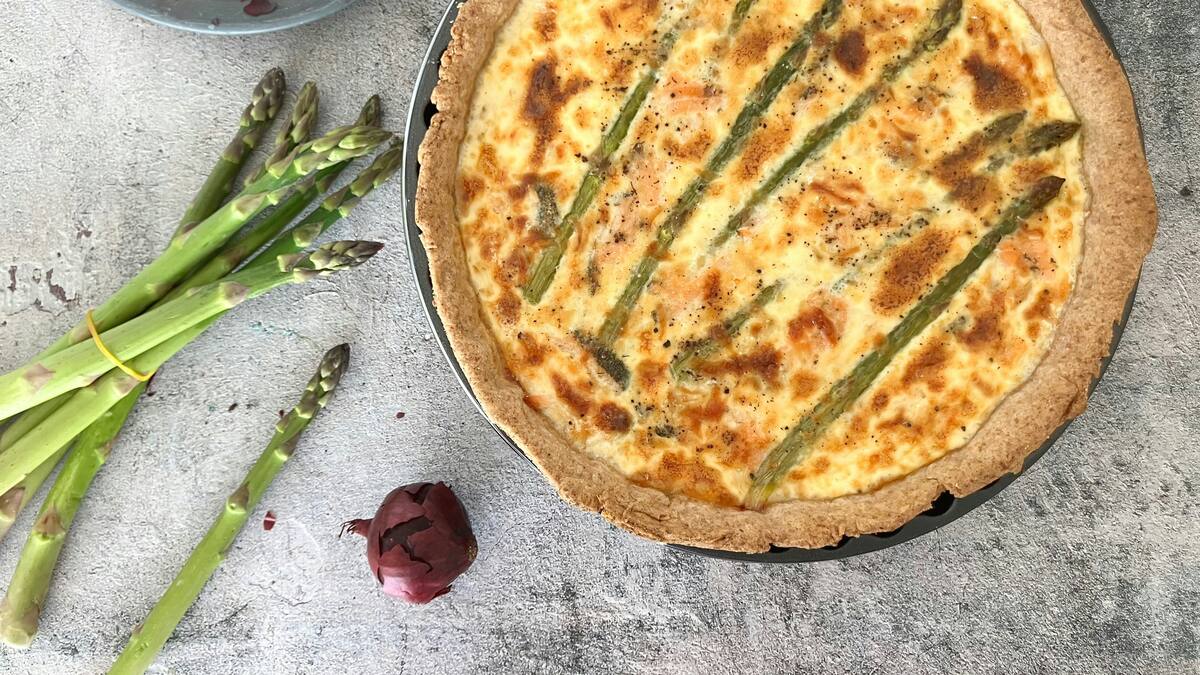 Tarta de espárragos sin gluten: receta rápida, fácil y saludable para cuidarse en el verano