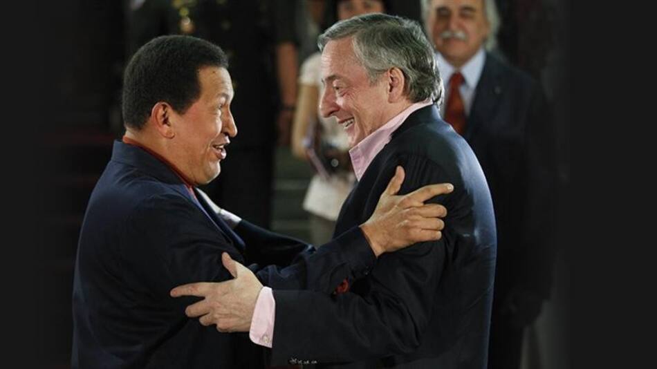 Hugo Chávez y Néstor Kirchner - Política