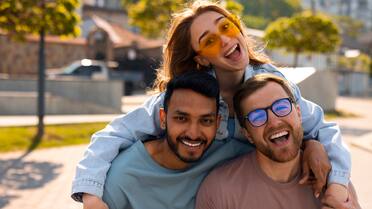 La infelicidad ya no alcanza su punto máximo en la mediana edad: la crisis de los 40 se habría adelantado a los 20