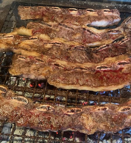 Asado, carne. Foto: Instagram @asadouruguayo
