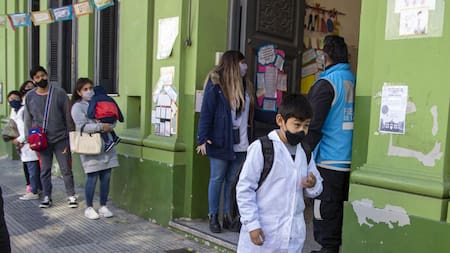 Clases presenciales en pandemia, Agencia NA