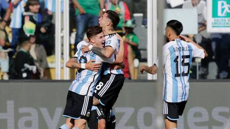 Festejo de la Selección argentina ante Bolivia por las Eliminatorias. Foto: NA