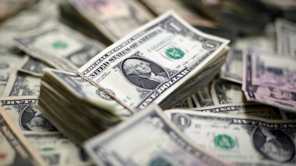 Dólares, Reuters