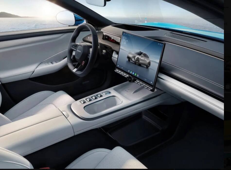 El nuevo auto eléctrico Xiaomi SU7. Foto: X.