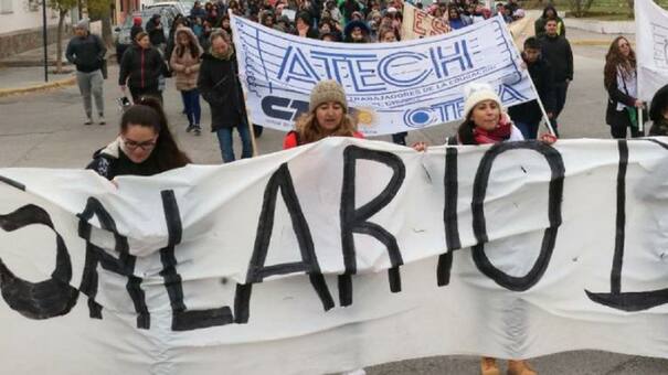 La Corte dejó firme una condena en suspenso contra una docente por cortar rutas en reclamo del pago de salarios atrasados