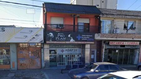 Veterinaria donde fue atacado el veterinario por una pareja, foto NA