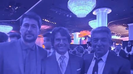 Santiago Mitre, Ricardo Darín y Tom Cruise. Foto: Instagram/sanmitre.