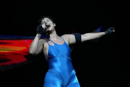 Nathy Peluso, durante su actuación en el festival de música electrónica "Sonar" en Barcelona. EFE