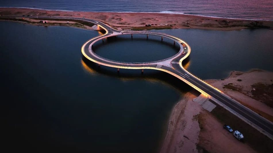 Puente Laguna Garzón. Foto X @Uy_Paisajes