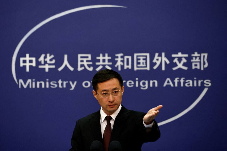 Lin Jian, portavoz del Ministerio de Exteriores de China. Foto: REUTERS/Tingshu Wang.