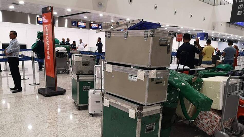 Pánico en vuelo de Palmeiras por viento Zonda, hizo dos intentos fallidos de aterrizaje, llegada a Buenos Aires, Foto Twitter